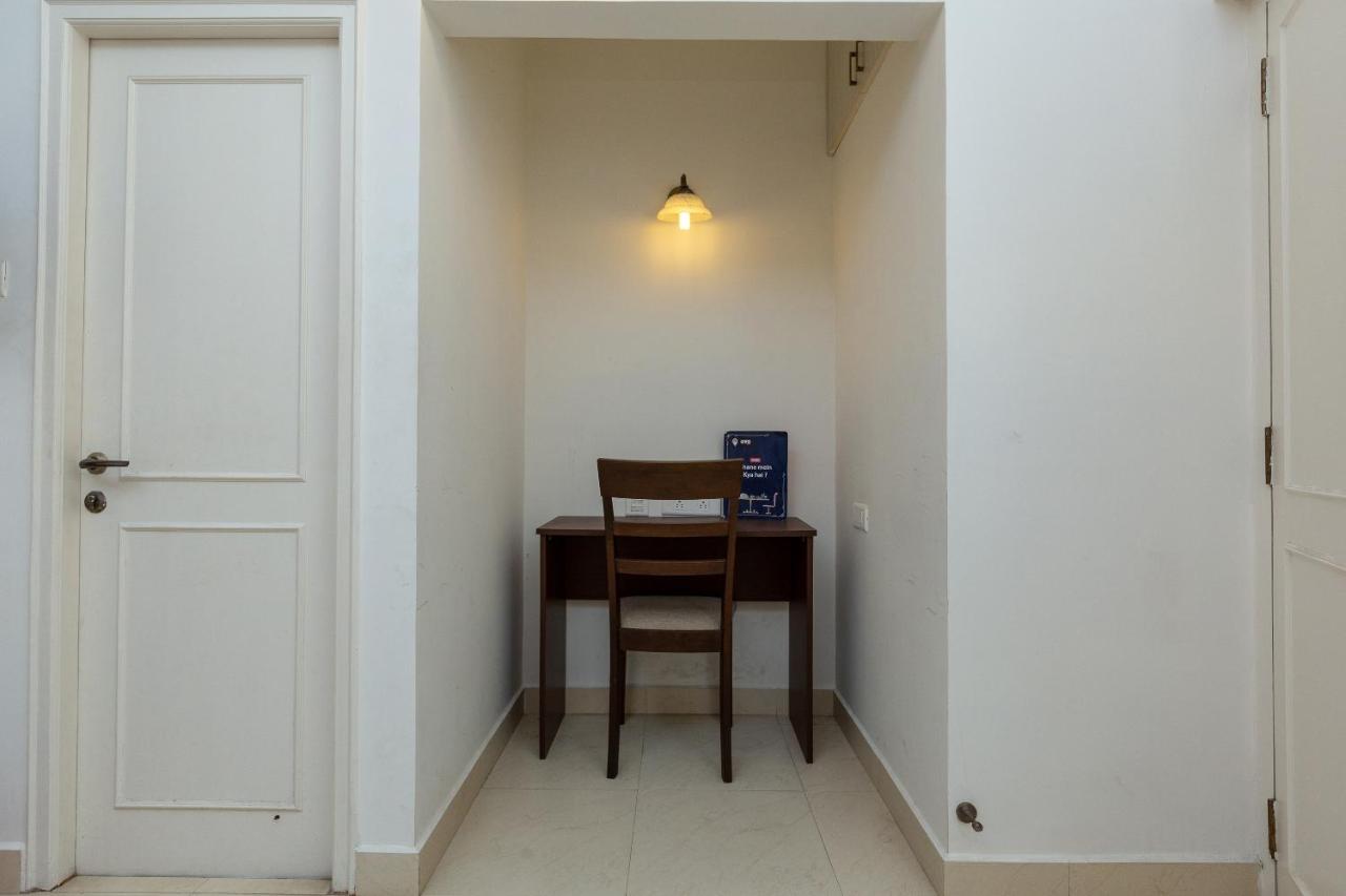 Oyo 23202 Cute Orange Service Apartments チェンナイ エクステリア 写真