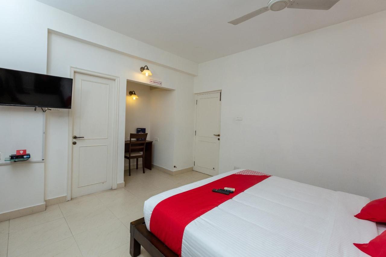 Oyo 23202 Cute Orange Service Apartments チェンナイ エクステリア 写真