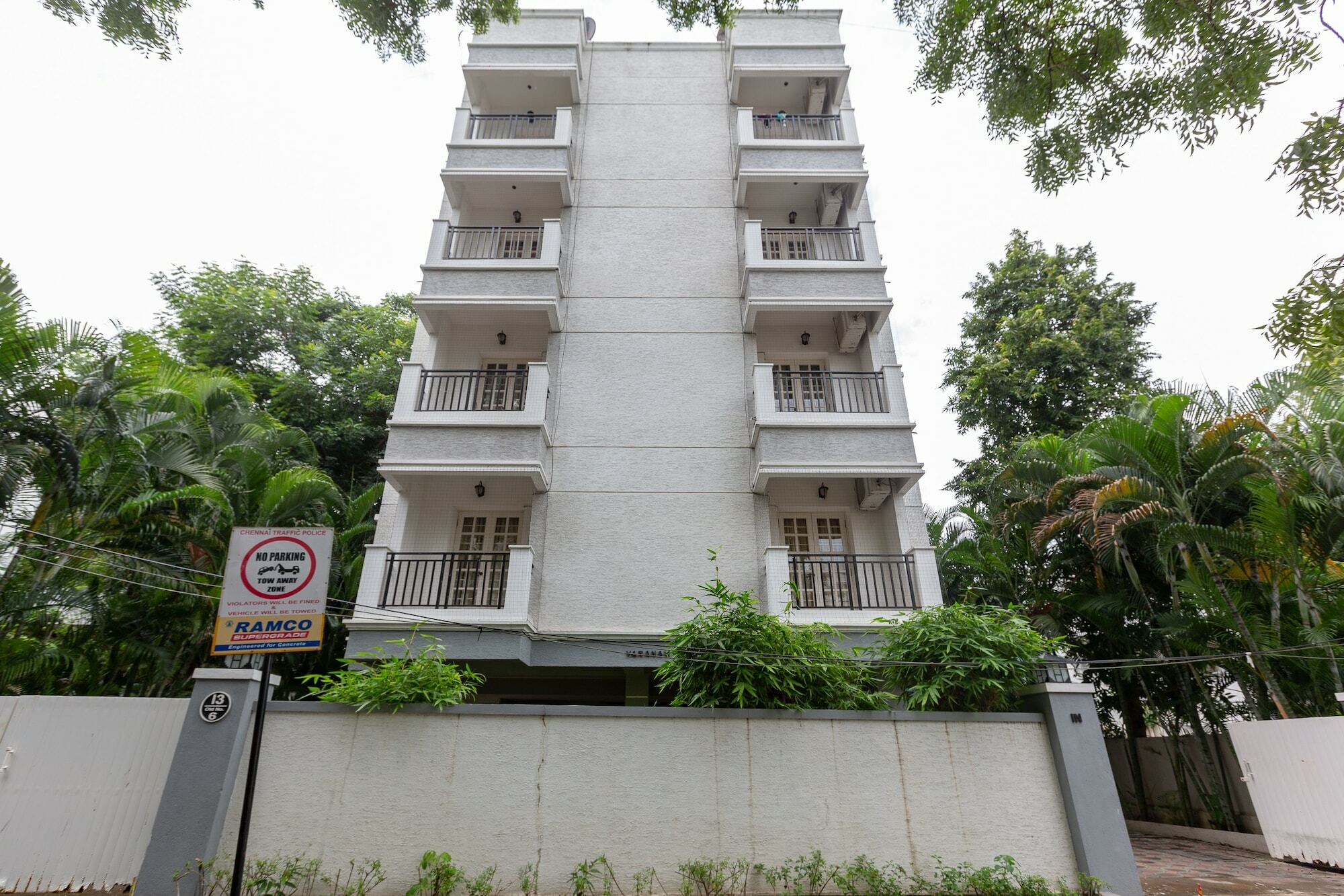 Oyo 23202 Cute Orange Service Apartments チェンナイ エクステリア 写真