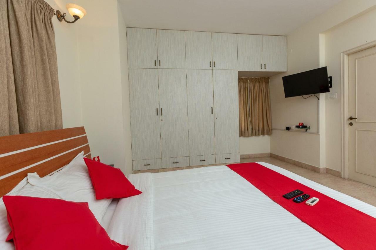 Oyo 23202 Cute Orange Service Apartments チェンナイ エクステリア 写真