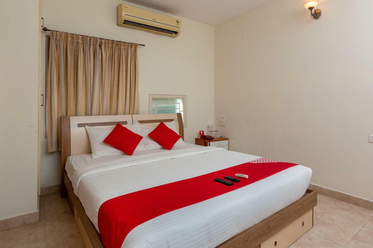 Oyo 23202 Cute Orange Service Apartments チェンナイ エクステリア 写真